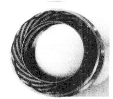 交叉動(dòng)壓槽非接觸式液膜機(jī)械密封（圖1所示結(jié)構(gòu)圖）