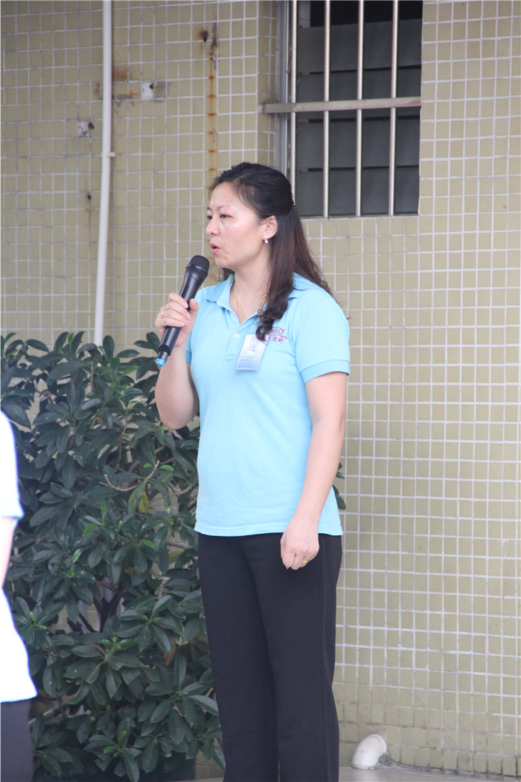 胡金花用自己的行動證明了，她在這次培訓(xùn)中所學(xué)習(xí)到內(nèi)容，更傳遞了“愛”的精神理念。