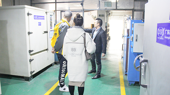 東晟密封件生產(chǎn)車間現(xiàn)場